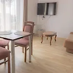 بيت ضيافة Karla, I W Debkach 3*