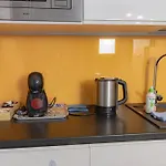 Karla, I W Debkach 3* دمبكي