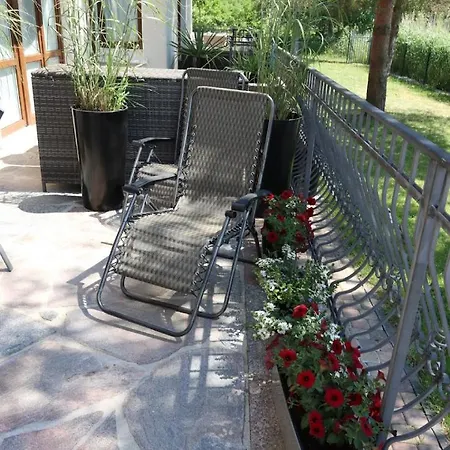 Karla, I W Debkach 3*