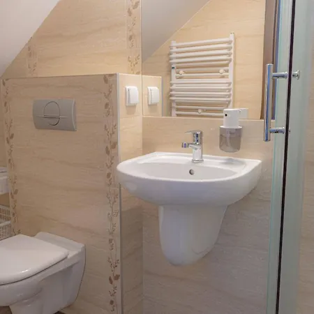 Karla, I W Debkach 3* Dębki