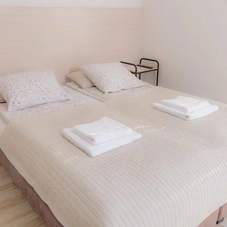 Gasthof Karla, I W Debkach