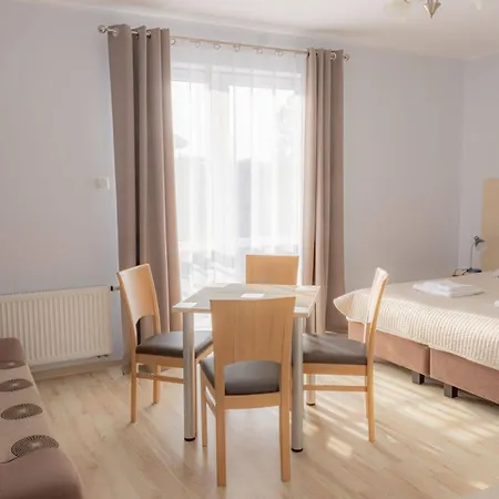 Gasthof Karla, I W Debkach 3*