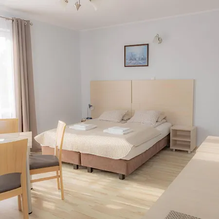 Karla, I W Debkach Gasthof