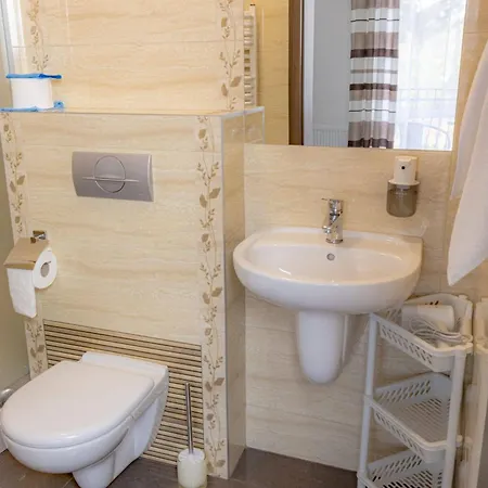 Karla, I W Debkach Gasthof